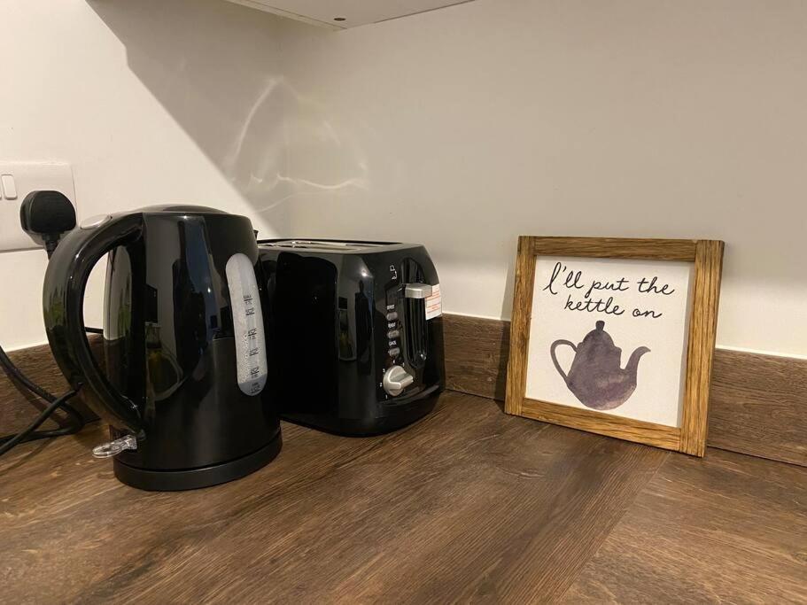 2 Bedroom Private Spacious Apartment In West Midlands Birmingham Esterno foto